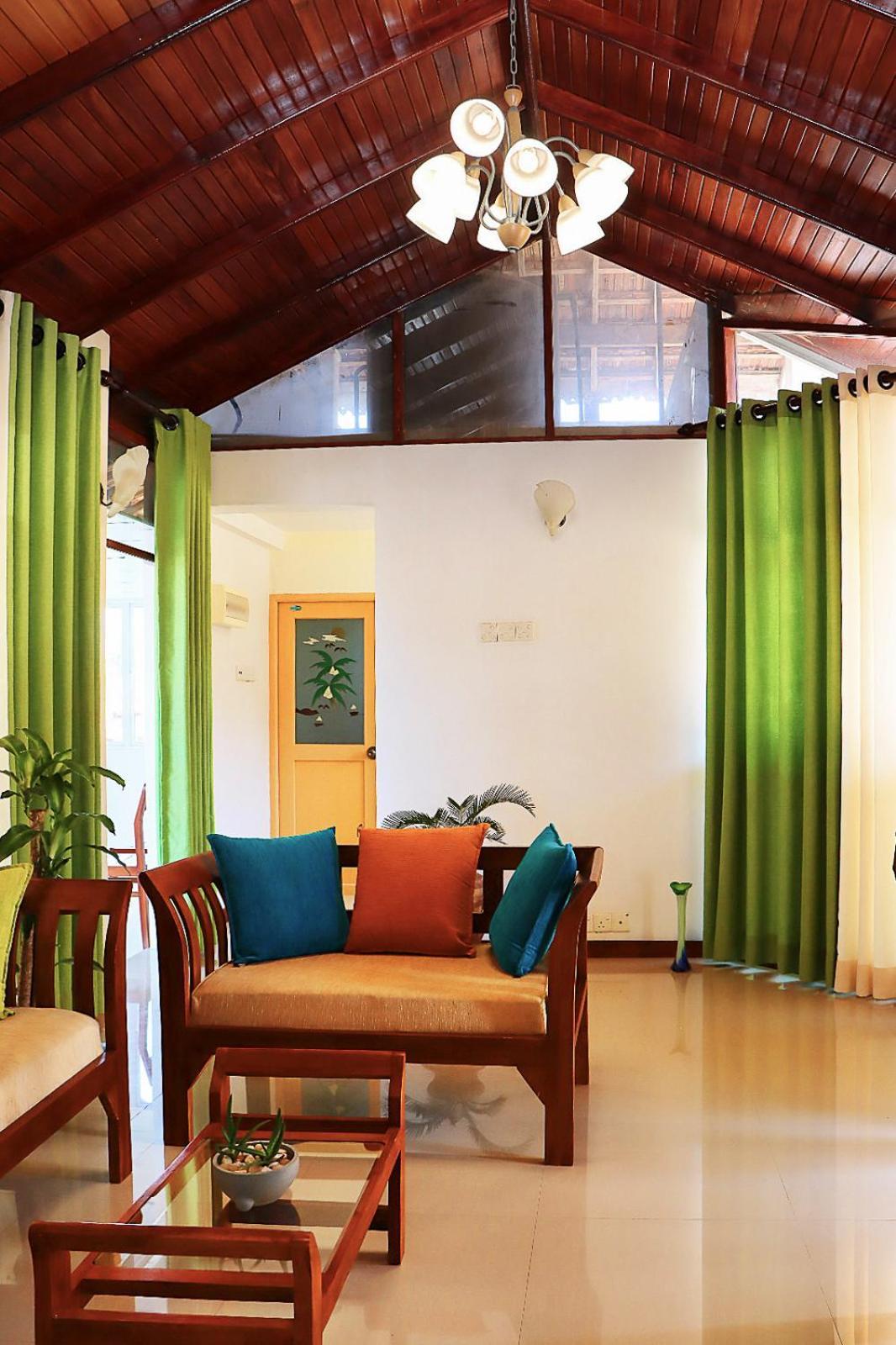 Villa Sisara Negombo Esterno foto